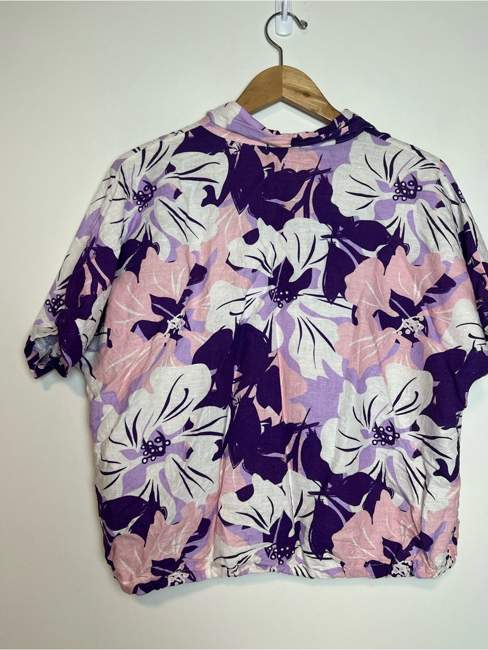 90s Style Floral Crop Shirt L Purple Pink Linen Blend Hawaiian made in Italy - Picture 2 of 6